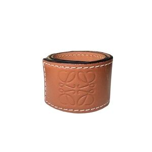 Loewe Slap Bracelet Size Small Tan Luxury Designer Leather Fashion Chic
